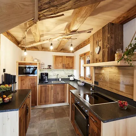 Chalet Dreisessel-chalets Im Bayerischen Wald - Ploeckenstein - Mit Whirlpool-sauna-kamin Haidmuhle